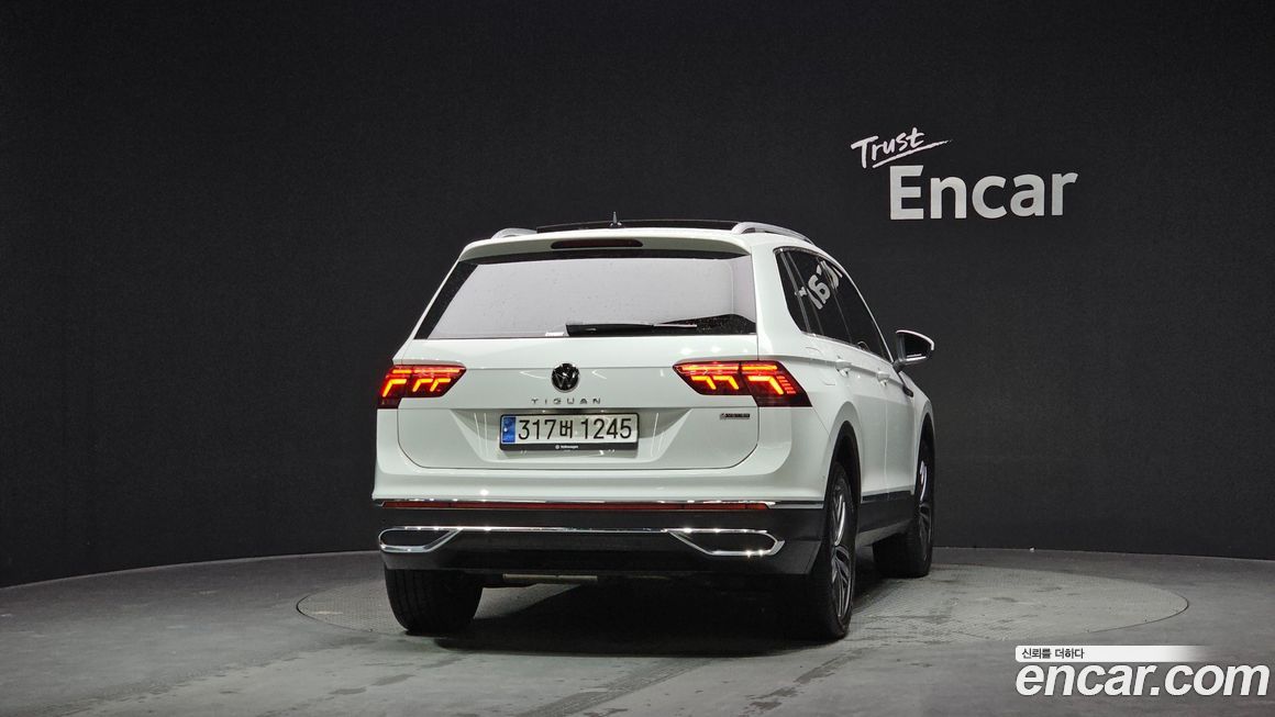 Volkswagen Tiguan 2.0 TDI Prestige, 2023