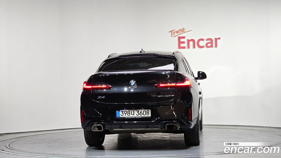 BMW X4 xDrive20i M Sport, 2022