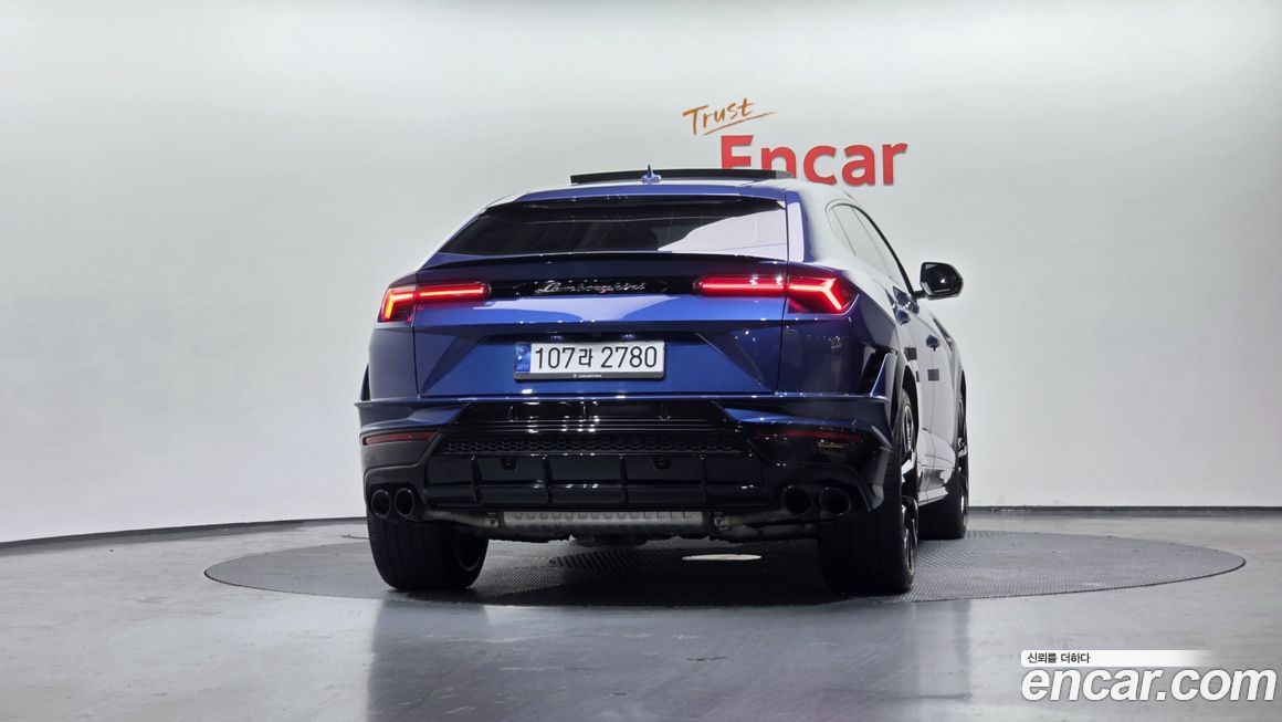 Lamborghini Urus 4.0 V8 S, 2024