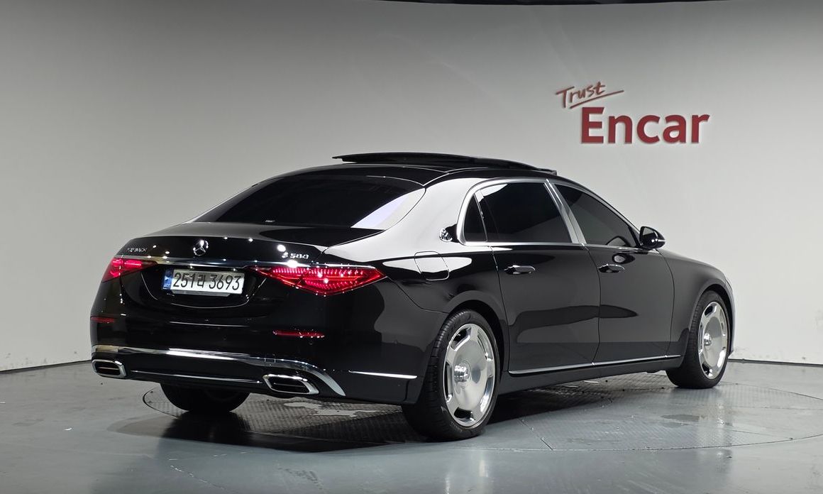 Mercedes-Benz S-Class Maybach S580 4MATIC, 2022