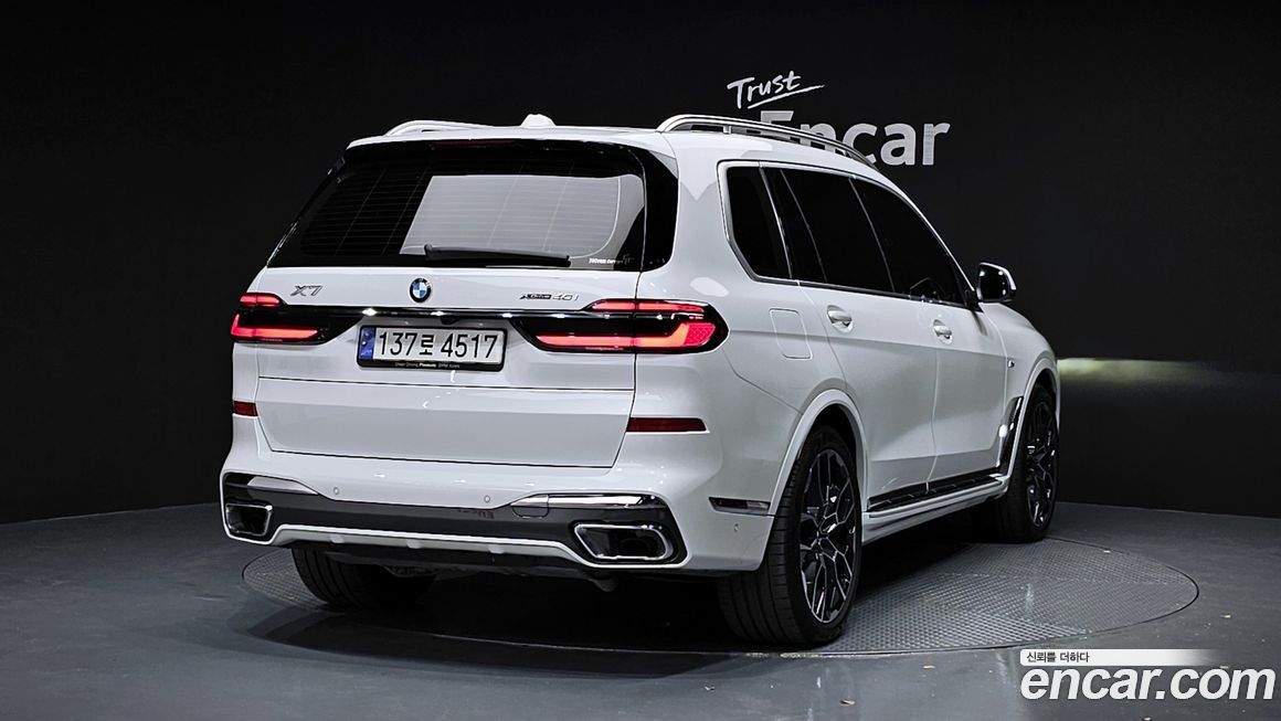 BMW X7 xDrive 40i M Sport 6STR, 2024