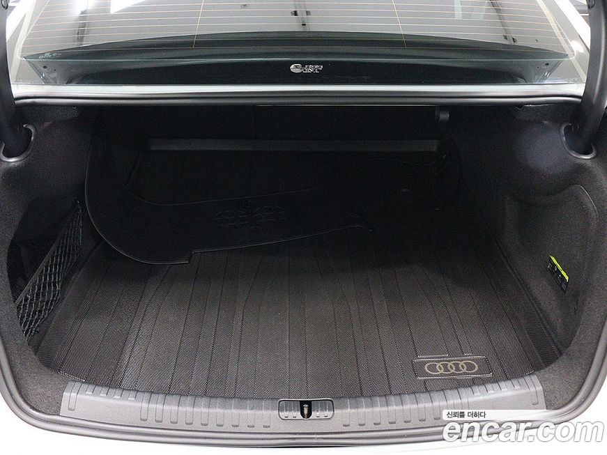 Audi A6 45 TFSI Quattro Premium, 2021