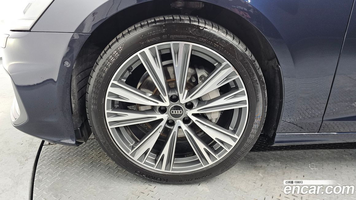 Audi A6 45 TFSI Quattro Premium, 2023