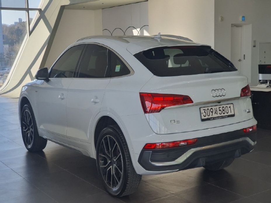 Audi Q5 45 TFSI Quattro Premium Sportback, 2023