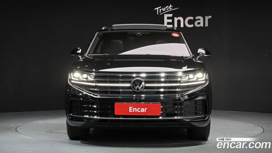Volkswagen Touareg 3.0 TDI Prestige, 2025