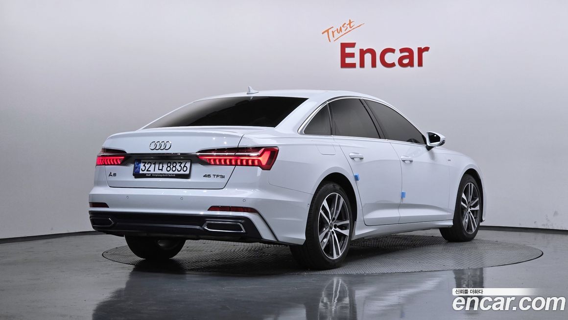 Audi A6 45 TFSI Premium, 2023