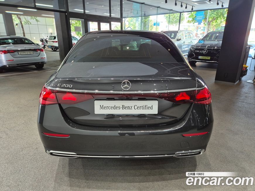 Mercedes-Benz E-Class E200 Avantgarde, 2025