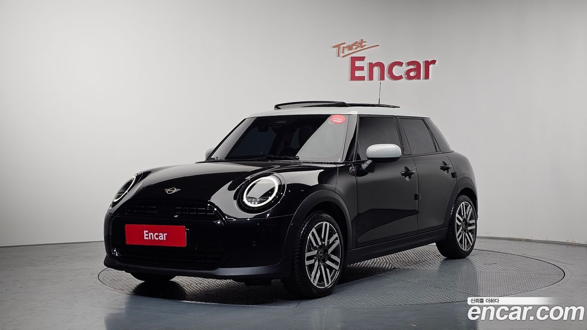 Mini Cooper 5Door Classic, 2025