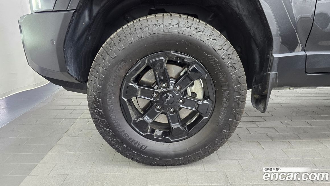 Kia Tasman 2.5T Gasoline 4WD, 2026