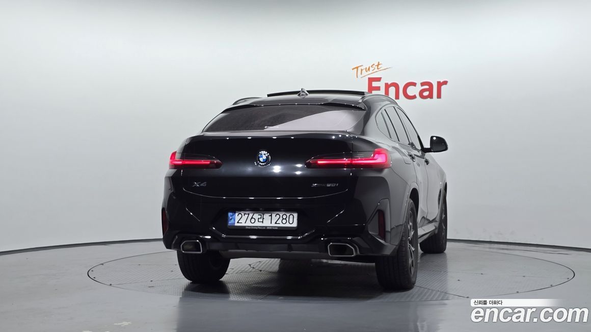 BMW X4 xDrive20i M Sport, 2022