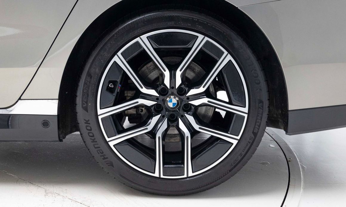 BMW 7-Series 740d xDrive M Sport, 2024