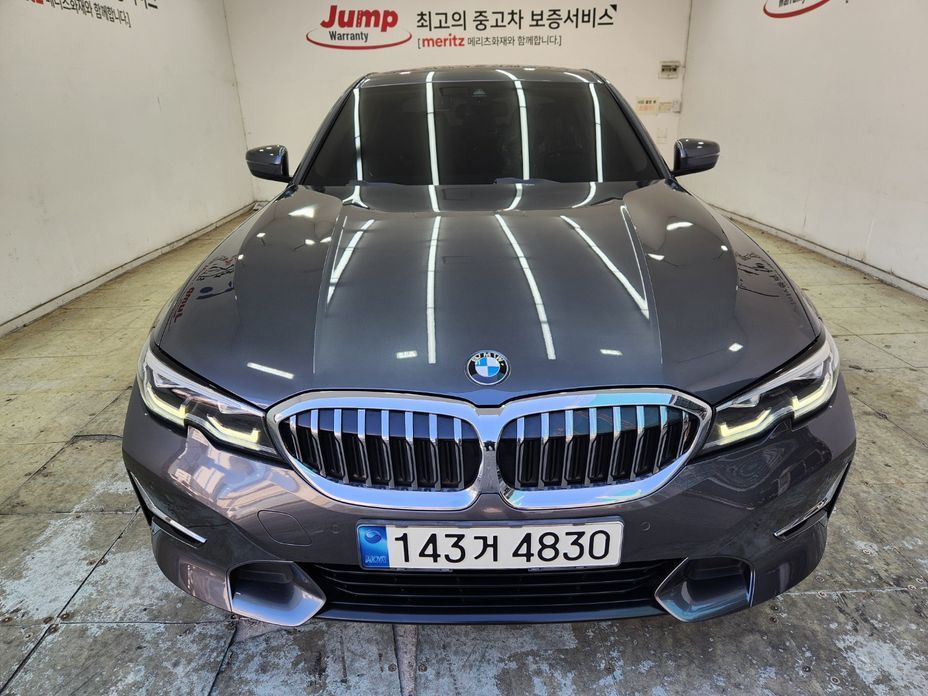 BMW 3-Series 320i M Sport, 2022