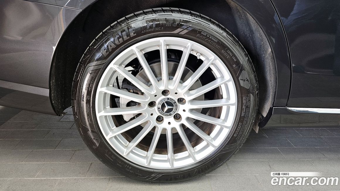Mercedes-Benz E-Class E250 Exclusive, 2023