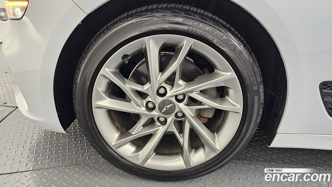 Genesis G70 Gasoline 2.0T 2WD, 2022