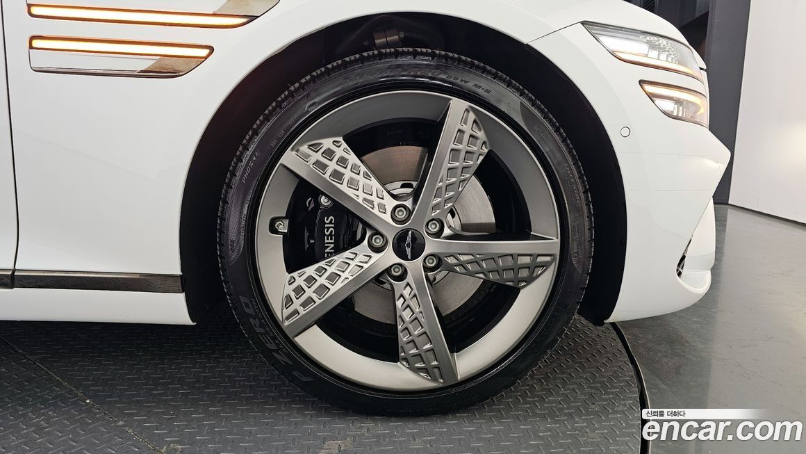 Genesis G80 Gasoline 2.5 Turbo AWD, 2026