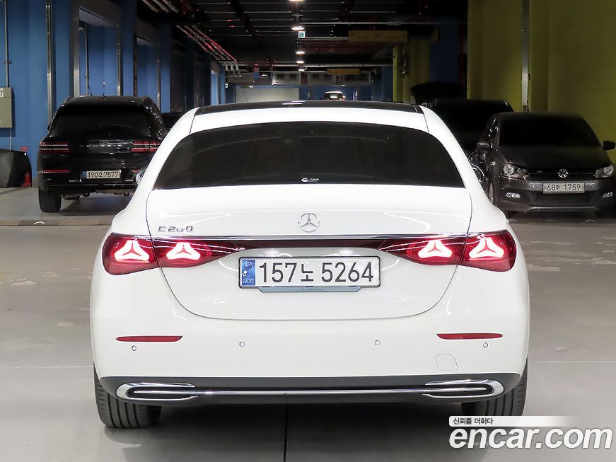 Mercedes-Benz E-Class E200 Avantgarde, 2025