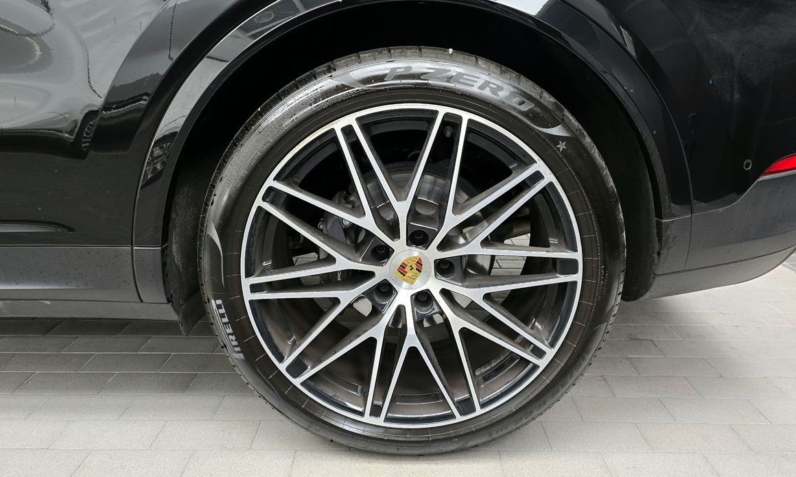 Porsche Cayenne 3.0 Coupe, 2024