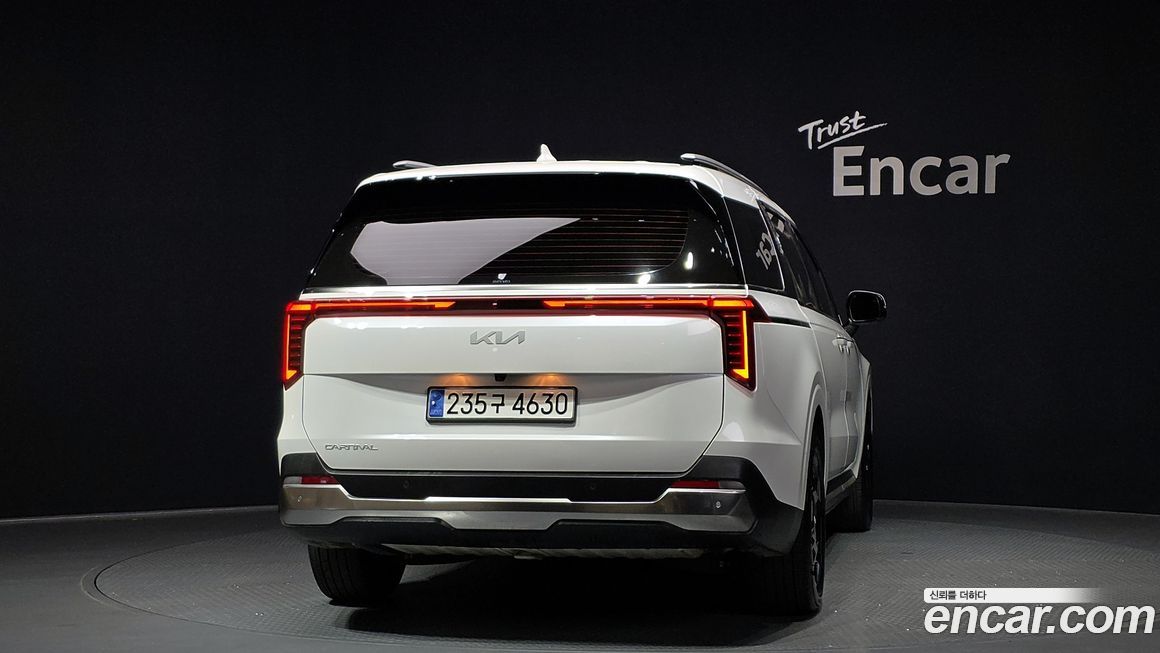 Kia Carnival 9-Seater Noblesse, 2024