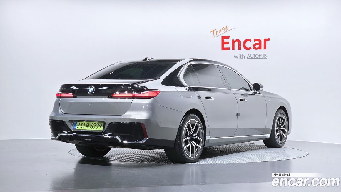 BMW 7-Series 740d xDrive M Sport, 2025