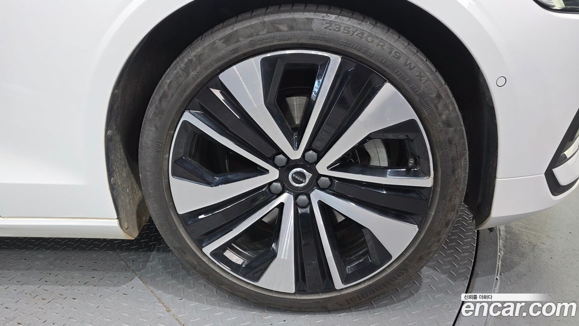 Volvo S60 B5 Ultimate Bright, 2023