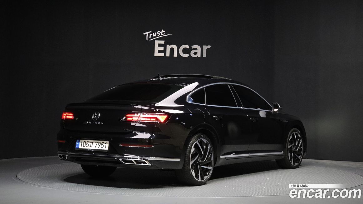 Volkswagen Arteon 2.0 TDI R-LIINE 4Motion, 2022
