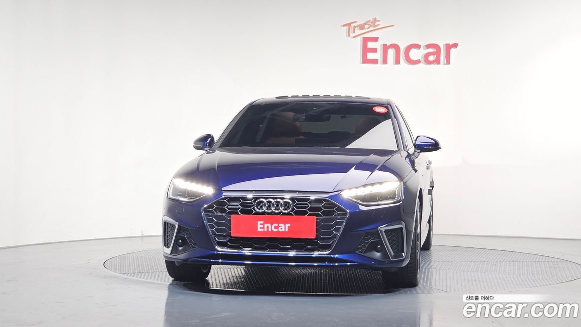 Audi A4 45 TFSI Quattro Premium, 2023