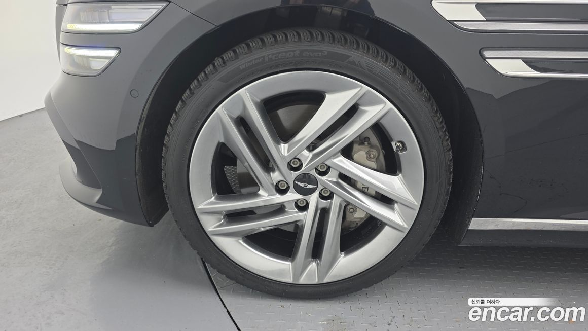 Genesis G80 Gasoline 2.5 Turbo AWD, 2025