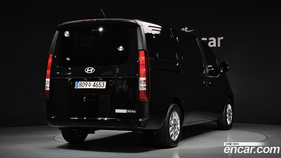 Hyundai Staria Cargo 3-Seater, 2025