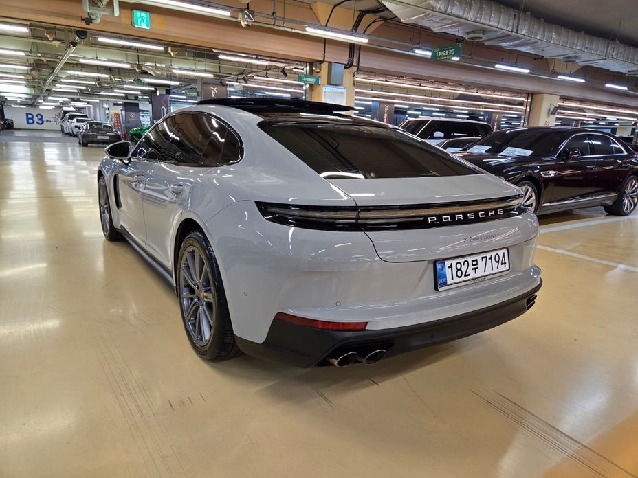 Porsche Panamera 2.9 AWD, 2025