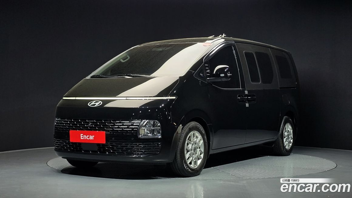 Hyundai Staria Cargo 5-Seater, 2025
