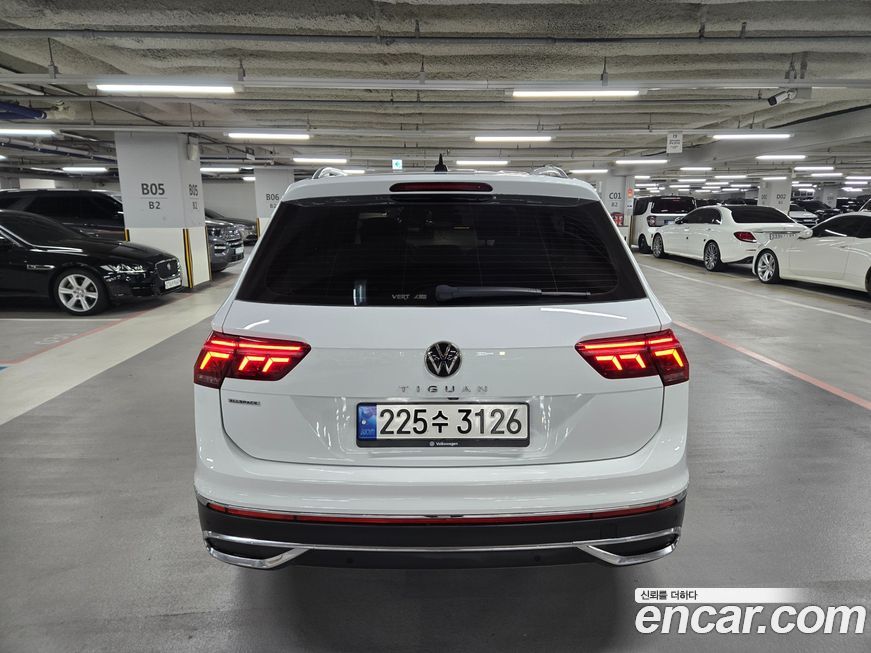 Volkswagen Tiguan 2.0 TSI Prestige, 2022