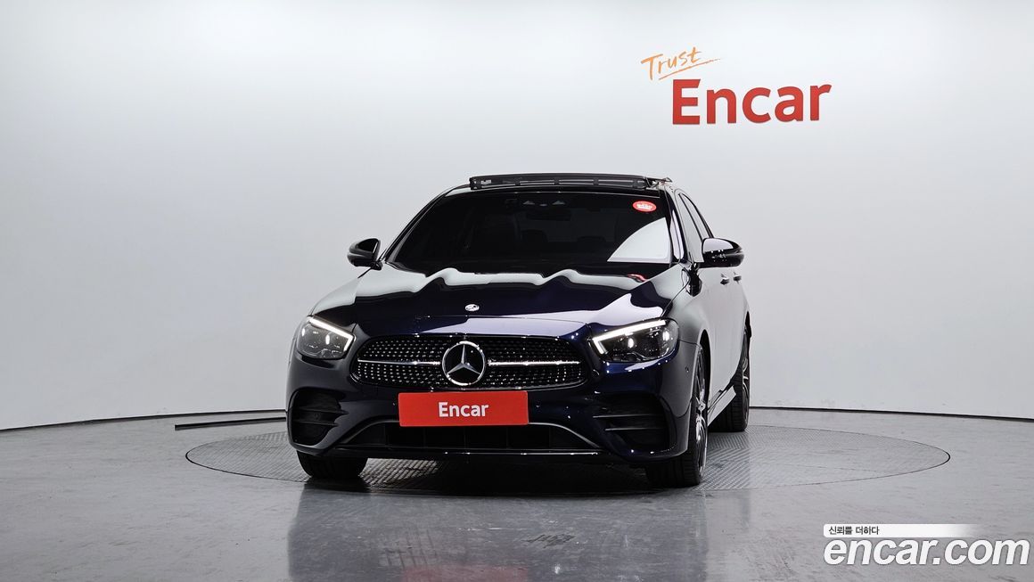 Mercedes-Benz E-Class E350 4MATIC AMG Line, 2023