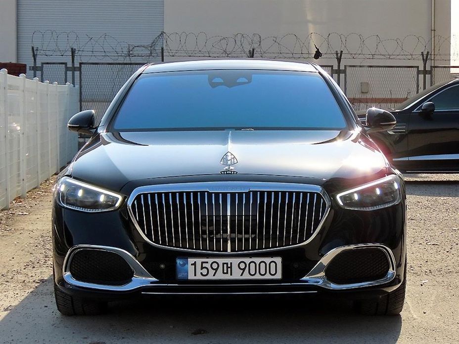 Mercedes-Benz S-Class Maybach S580 4MATIC, 2024