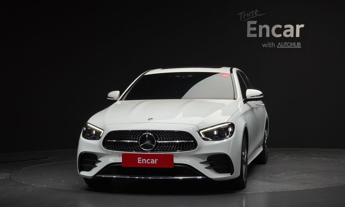 Mercedes-Benz E-Class E250 AMG Line, 2023