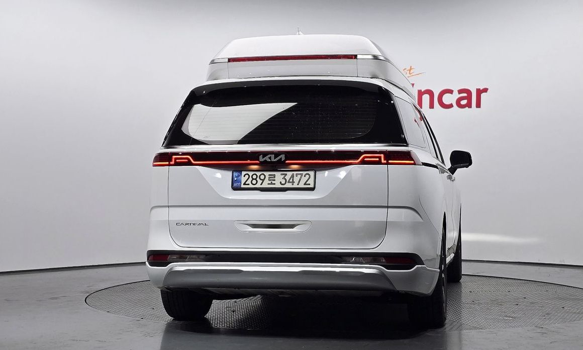 Kia Carnival 7-Seater Hi-Limousine, 2022
