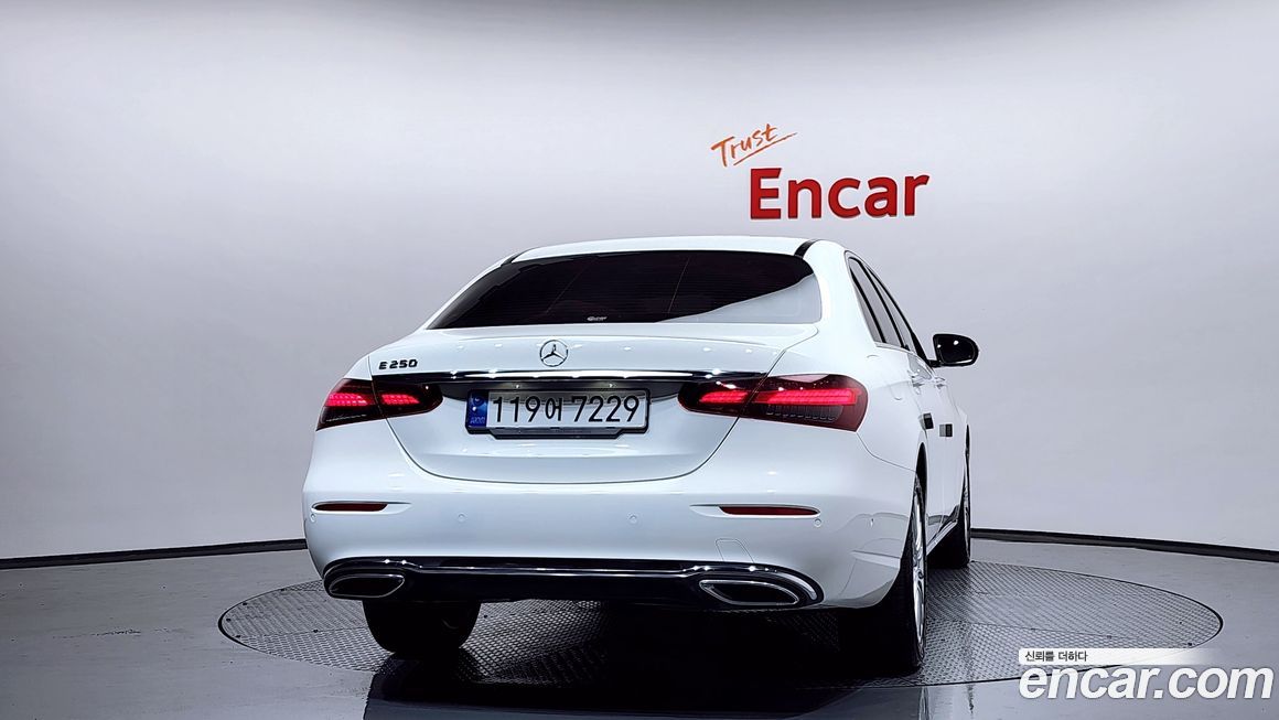 Mercedes-Benz E-Class E250 Exclusive, 2023