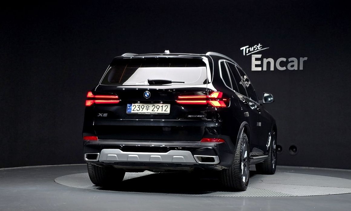 BMW X5 xDrive 40i xLine, 2024