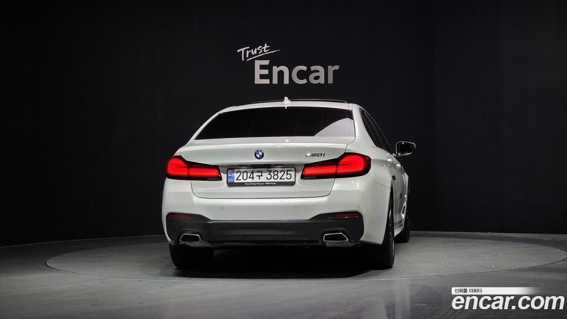 BMW 5-Series 520i M Sport, 2023