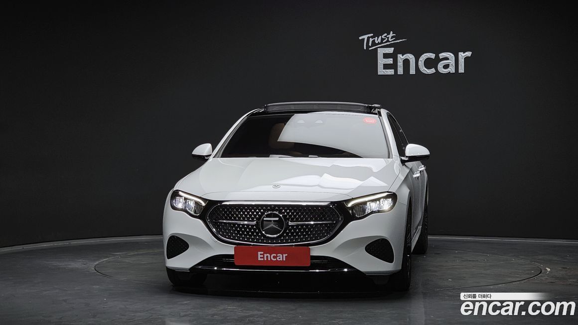 Mercedes-Benz E-Class E200 Avantgarde, 2025