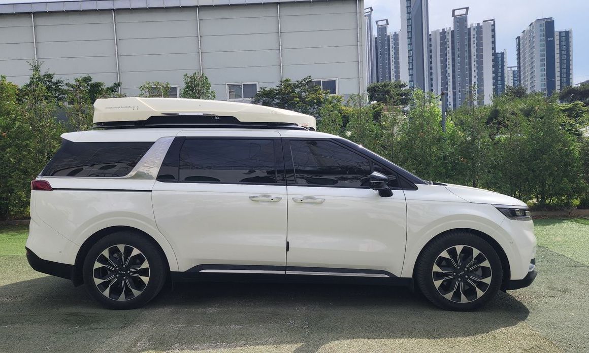 Kia Carnival 7-Seater Noblesse, 2023