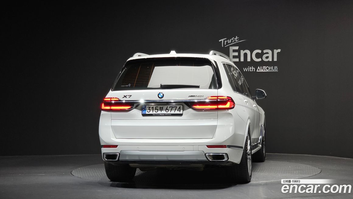 BMW X7 xDrive 40i Design Pure Excellence 7-Seater, 2024