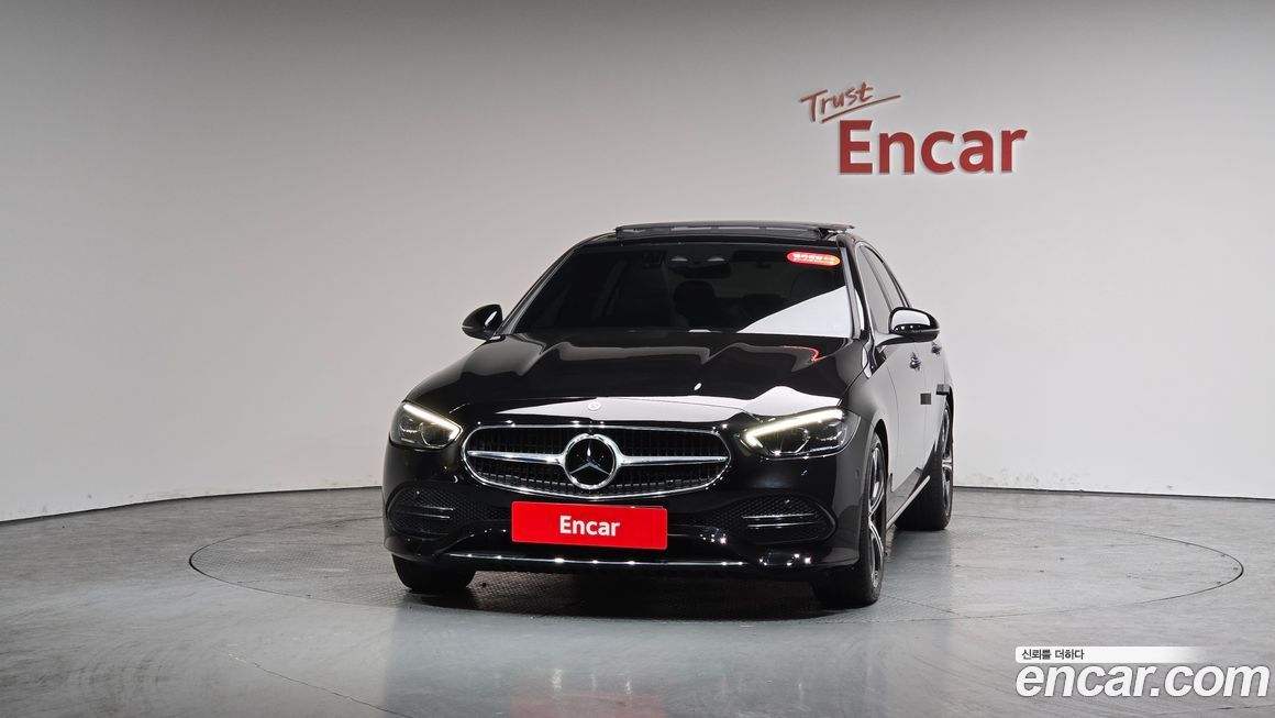 Mercedes-Benz C-Class C300 4MATIC Avantgarde, 2024