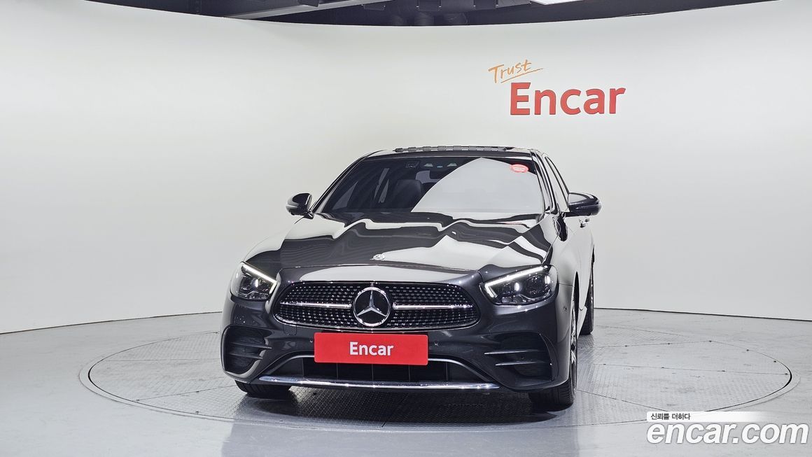 Mercedes-Benz E-Class E220d 4MATIC AMG Line, 2022