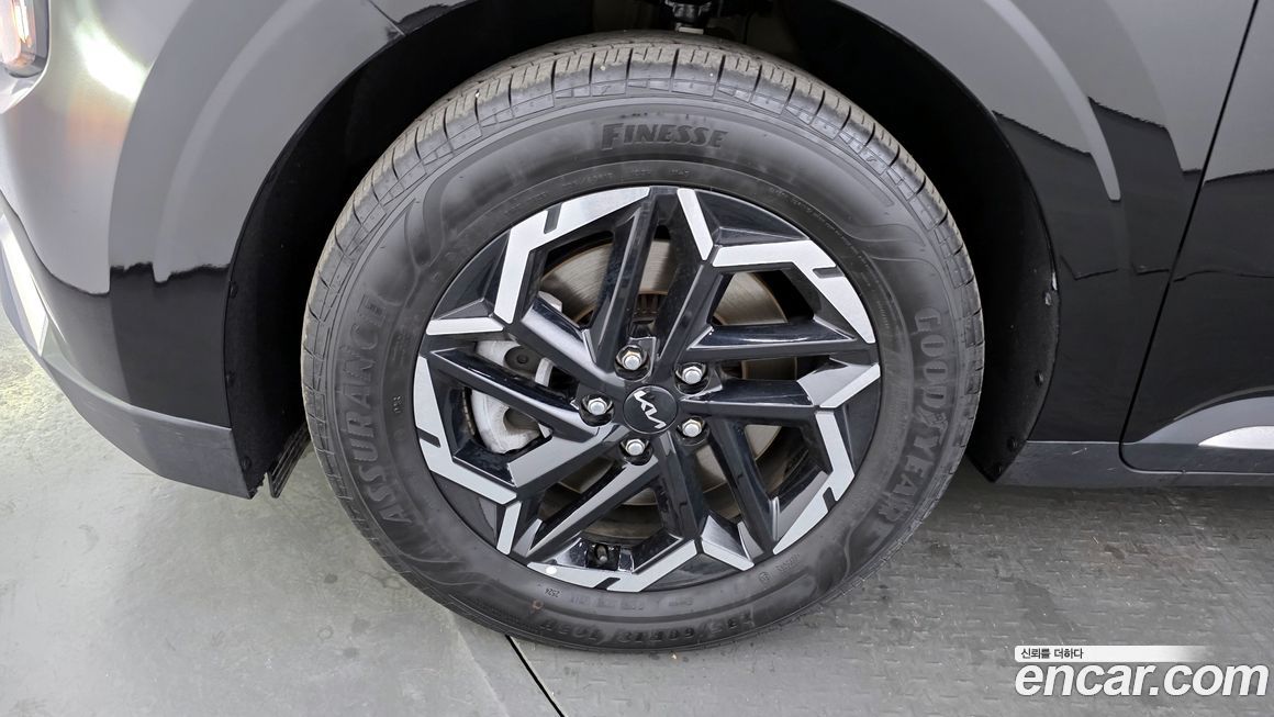 Kia Carnival 9-Seater Noblesse, 2025