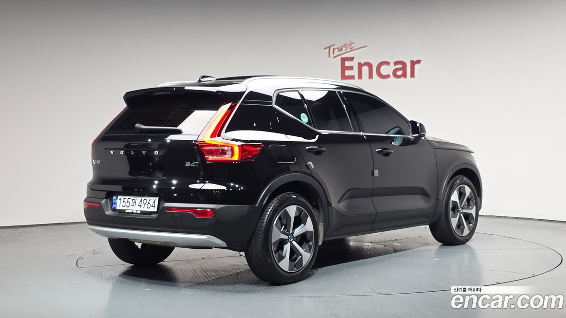 Volvo XC40 B4 Ultimate Bright, 2023