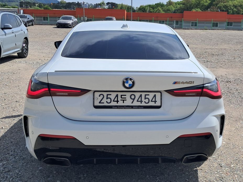 BMW 4-Series M440i xDrive Online Exclusive Coupe, 2024