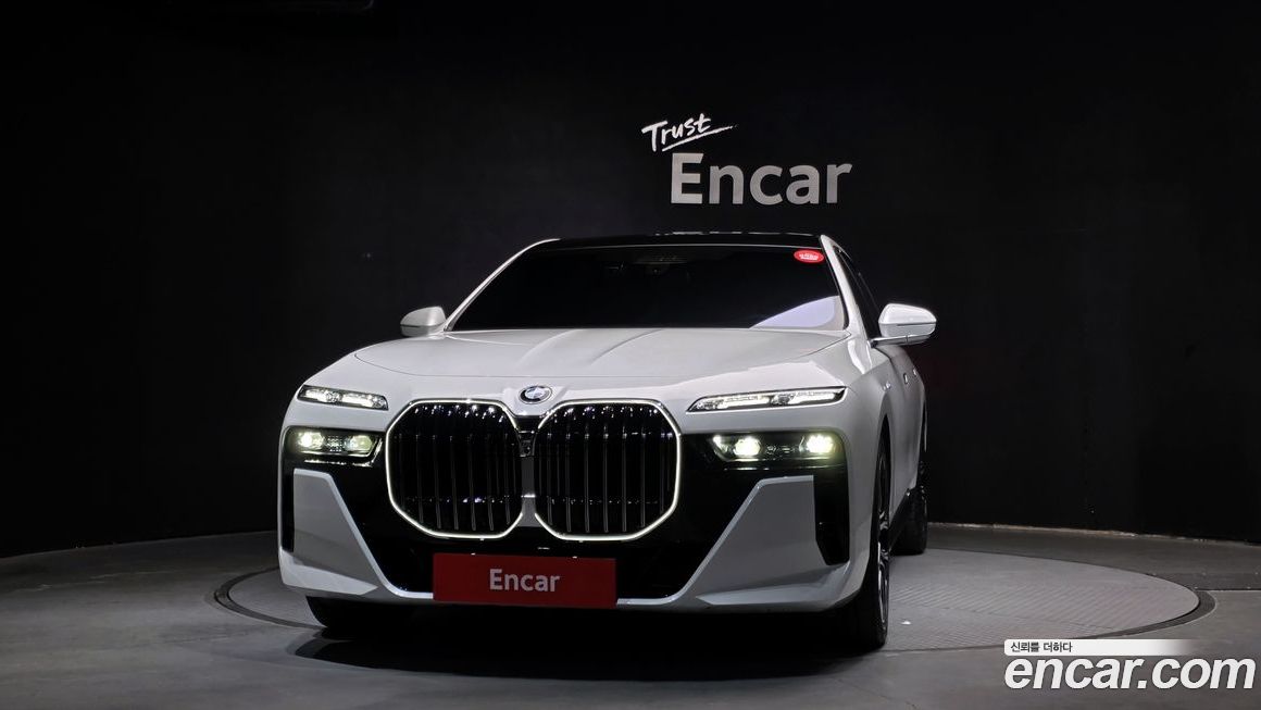 BMW 7-Series 740i xDrive M Sport, 2024