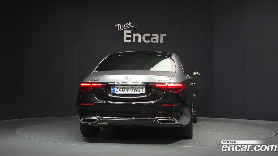 Mercedes-Benz S-Class S350 d 4MATIC, 2025