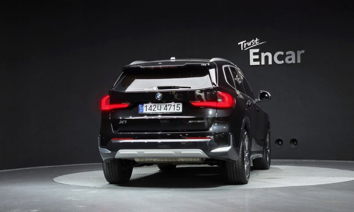 BMW X1 xDrive 20i xLine, 2024