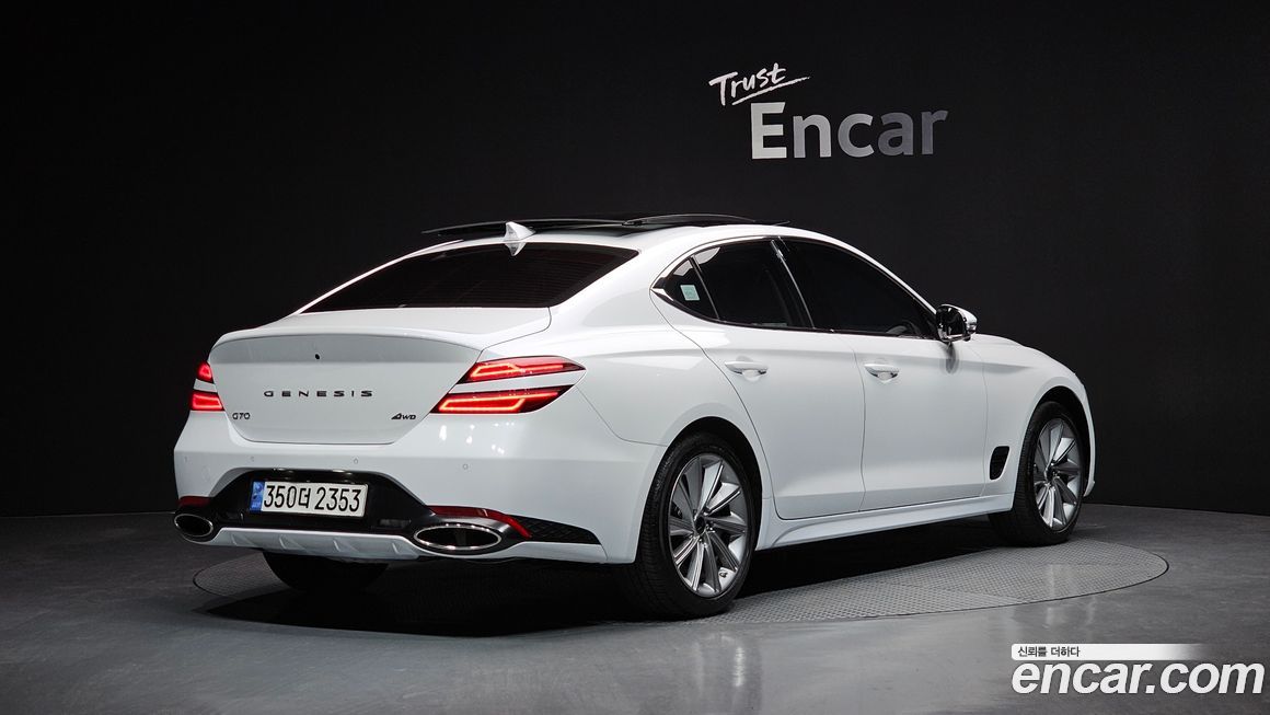 Genesis G70 Gasoline 2.5T 4WD, 2025